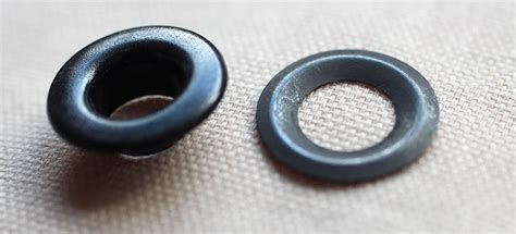 how to add metal rings to fabric|How to Insert an Eyelet in Fabric .